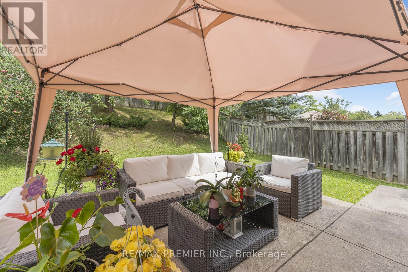 127 O'connor Crescent, Richmond Hill, Ontario  L4C 7R7 - Photo 31 - N12212230
