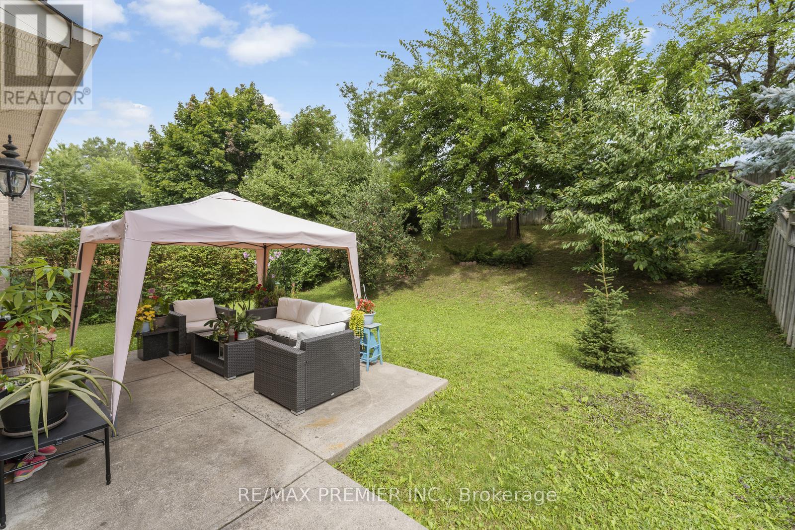 127 O'connor Crescent, Richmond Hill, Ontario  L4C 7R7 - Photo 32 - N12212230