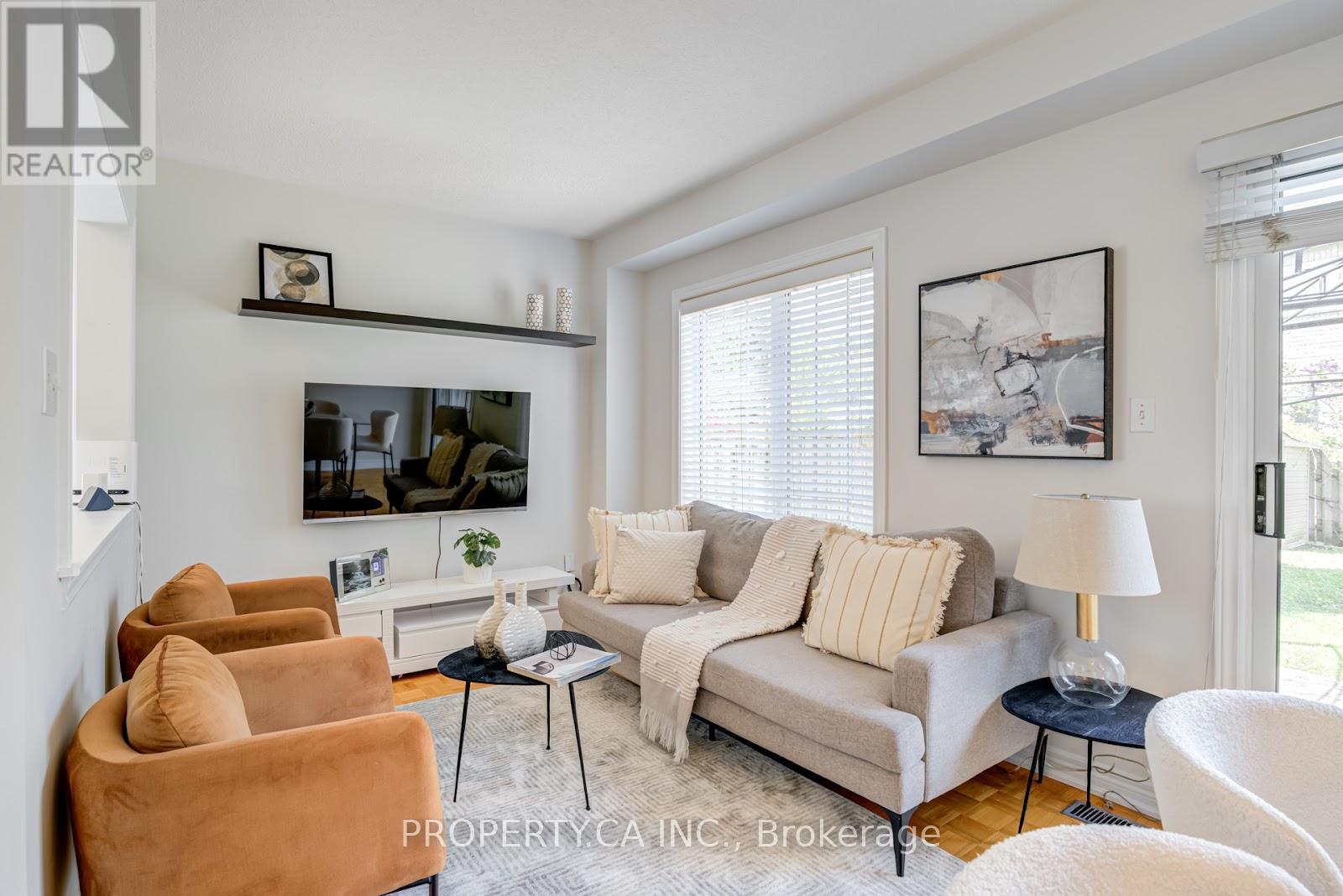 137 Preston Hill Crescent, Vaughan (Patterson), Ontario  L4K 5L5 - Photo 13 - N12212244