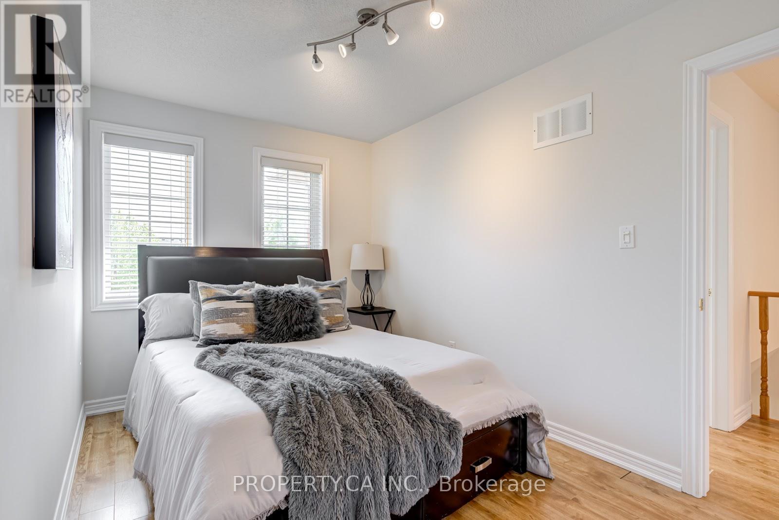 137 Preston Hill Crescent, Vaughan (Patterson), Ontario  L4K 5L5 - Photo 26 - N12212244
