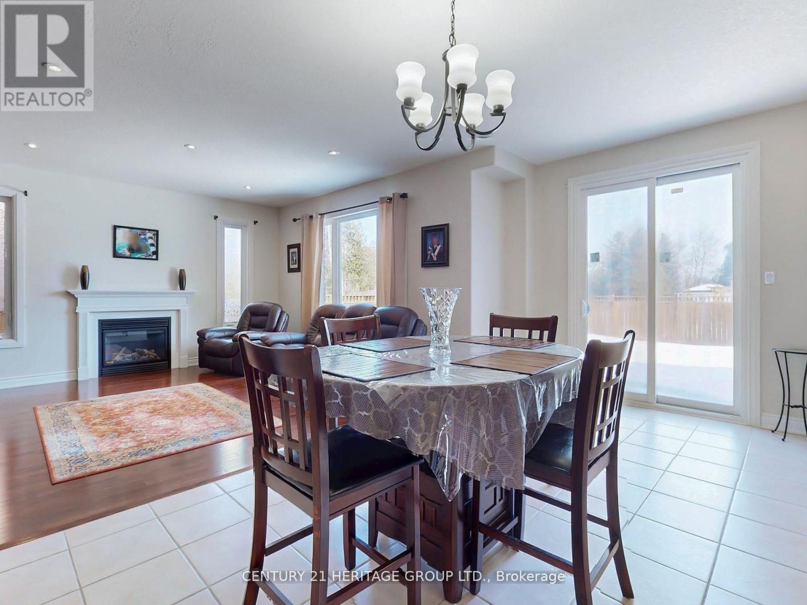 896 Booth Avenue, Innisfil (Alcona), Ontario  L9S 0A5 - Photo 16 - N12212288