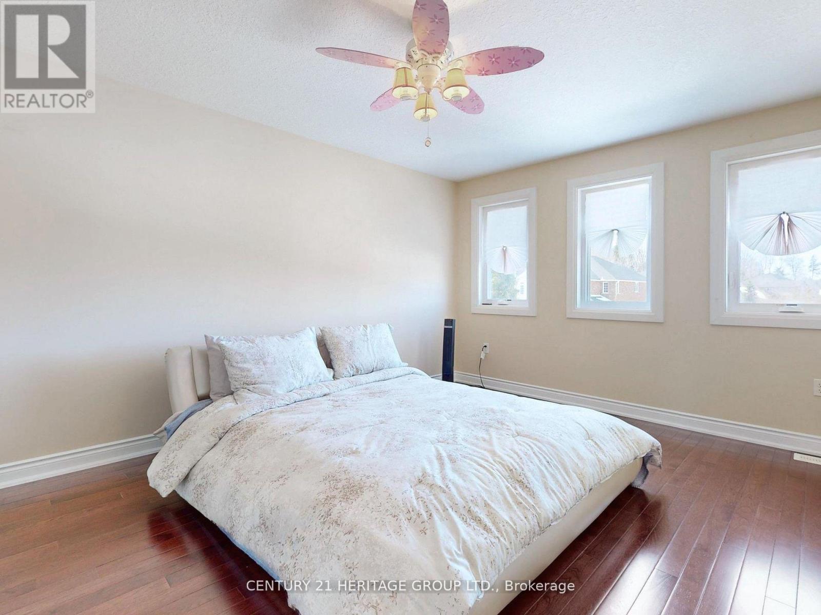 896 Booth Avenue, Innisfil (Alcona), Ontario  L9S 0A5 - Photo 35 - N12212288