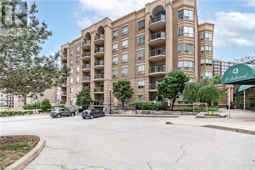 2075 Amherst Heights Drive Unit# 506, Burlington, Ontario  L7P 5B8 - Photo 3 - 40739651