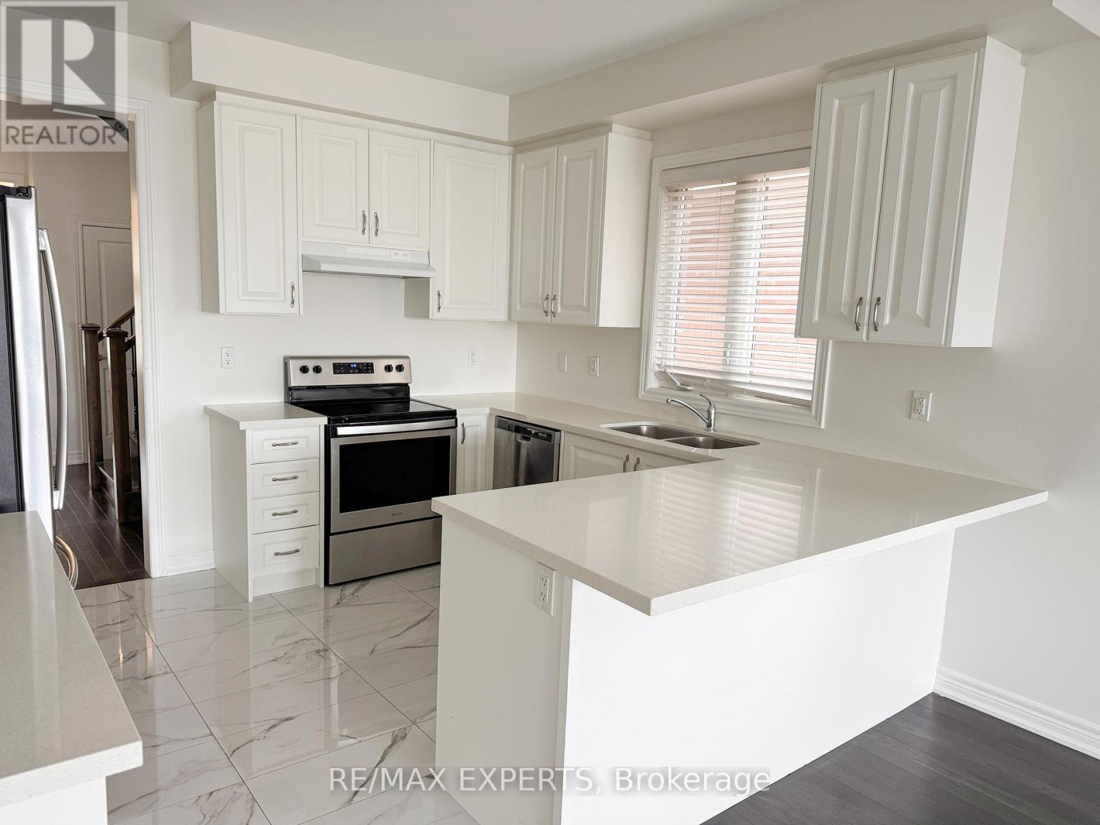 91 Kingsmere Crescent, New Tecumseth (Alliston), Ontario  L9R 0K6 - Photo 15 - N12212302