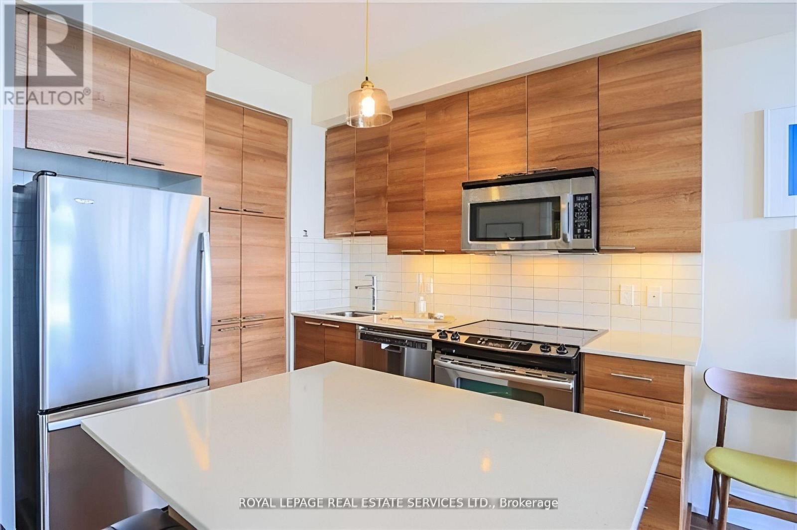 2305 - 15 Viking Lane, Toronto, Ontario  M9B 0A4 - Photo 2 - W12096052