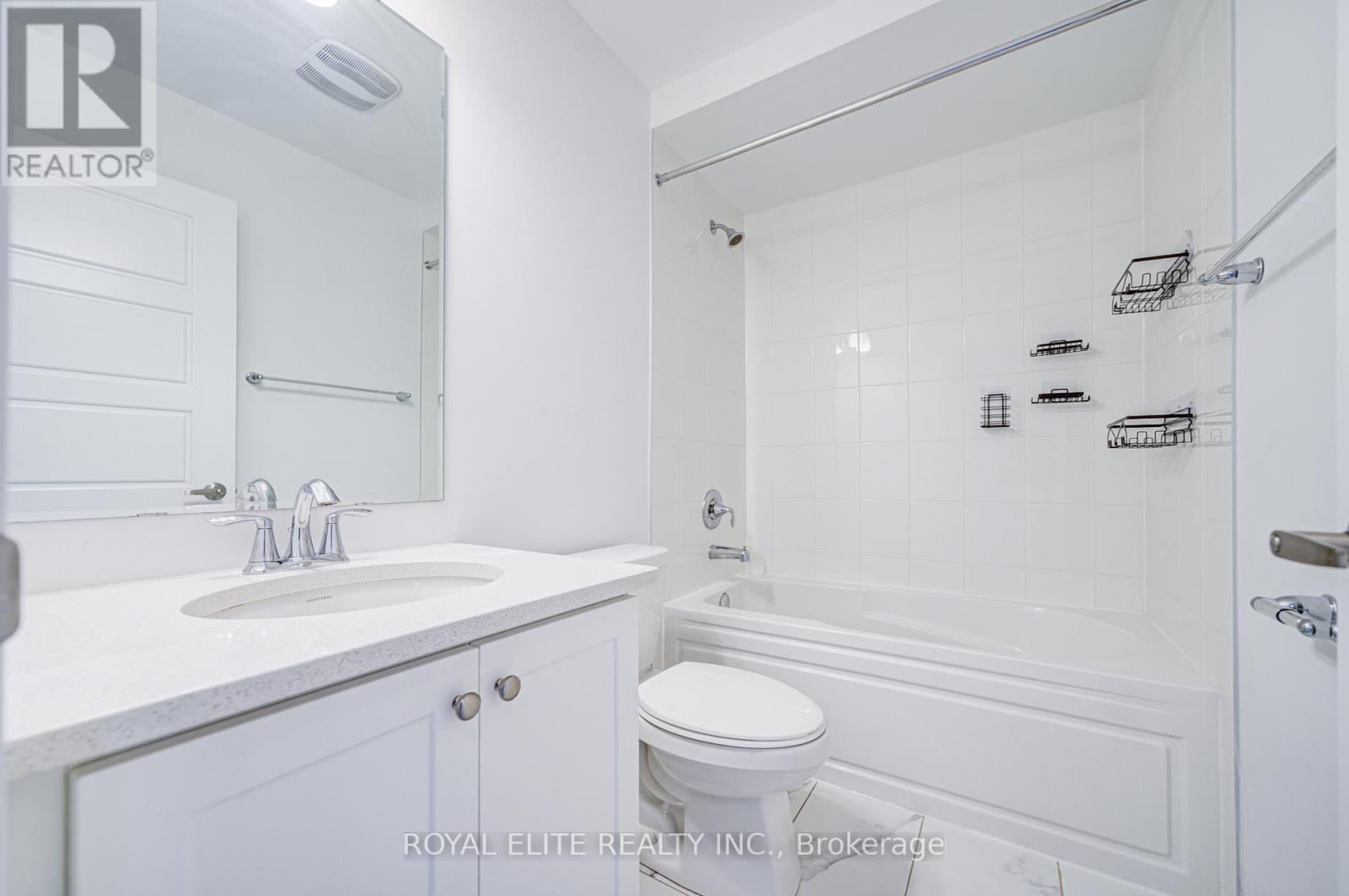 1374 William Halton Parkway, Oakville, Ontario  L6M 5P2 - Photo 21 - W12140508