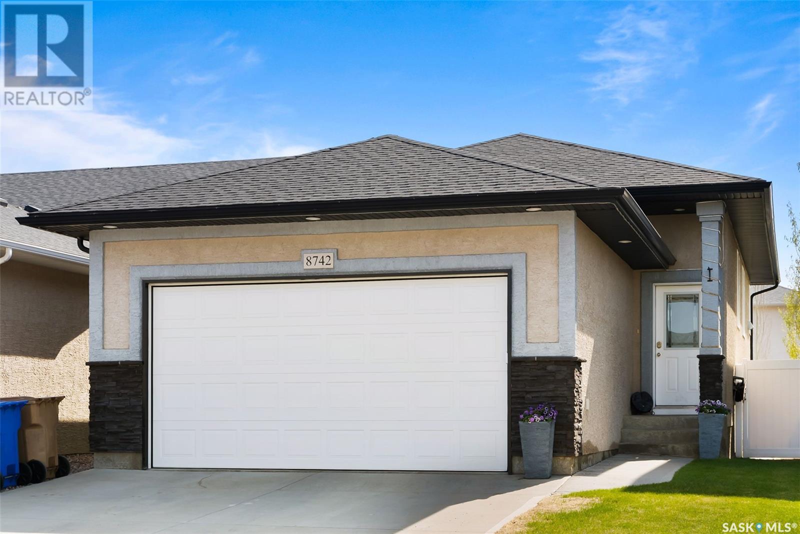8742 Herman CRESCENT, regina, Saskatchewan