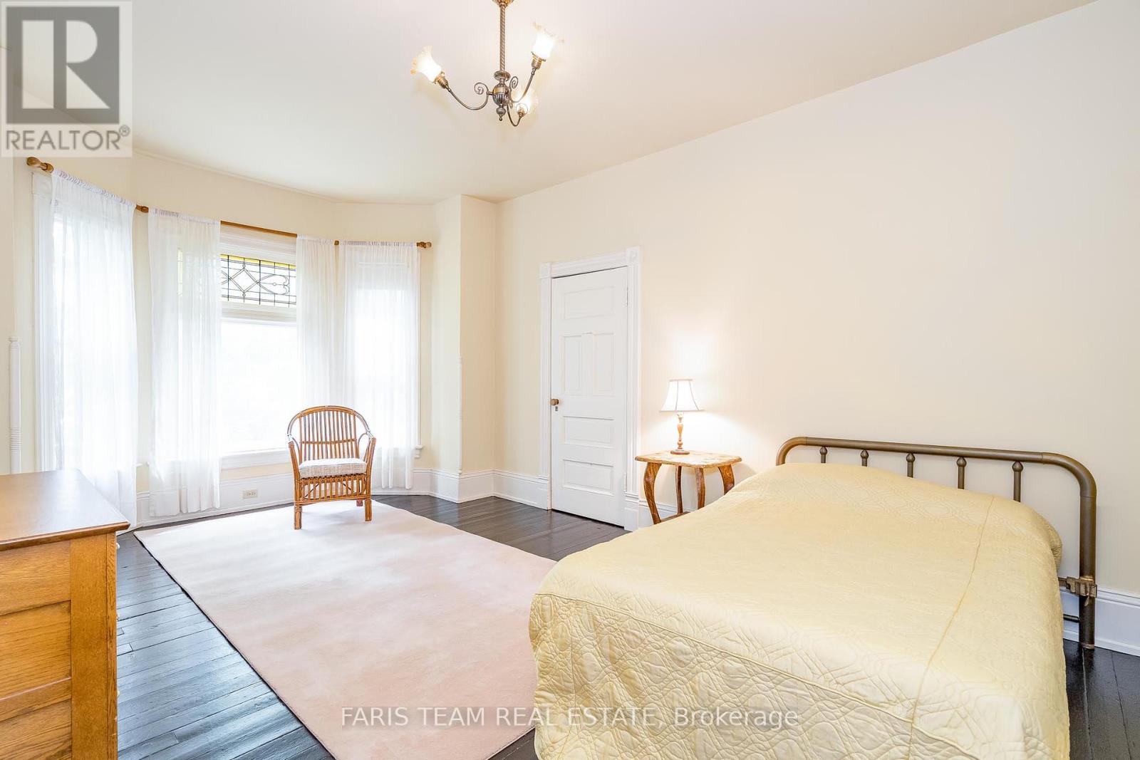 136 West Street N, Orillia, Ontario  L3V 5C5 - Photo 26 - S12212232