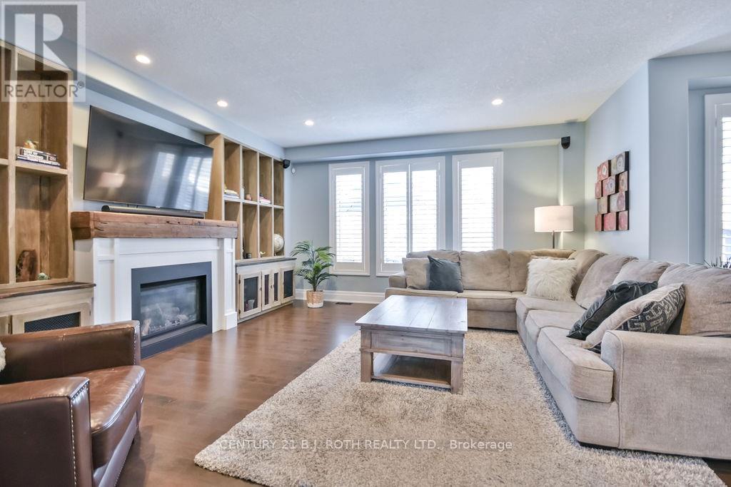 99 Jewel House Lane, Barrie (Innis-Shore), Ontario  L4N 5X1 - Photo 13 - S12212258