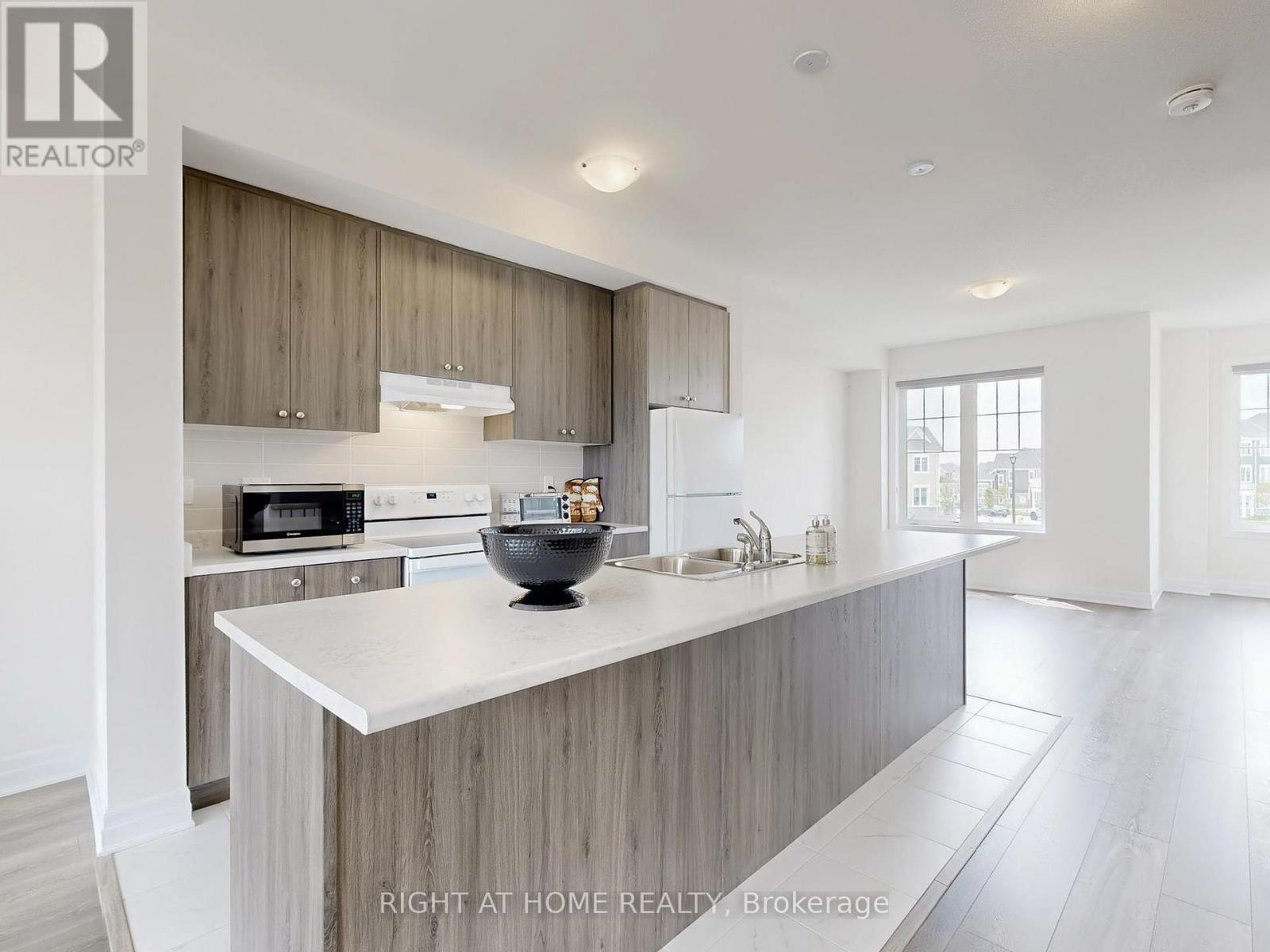 3 Sama Way, Wasaga Beach, Ontario  L9Z 0K3 - Photo 22 - S12212290