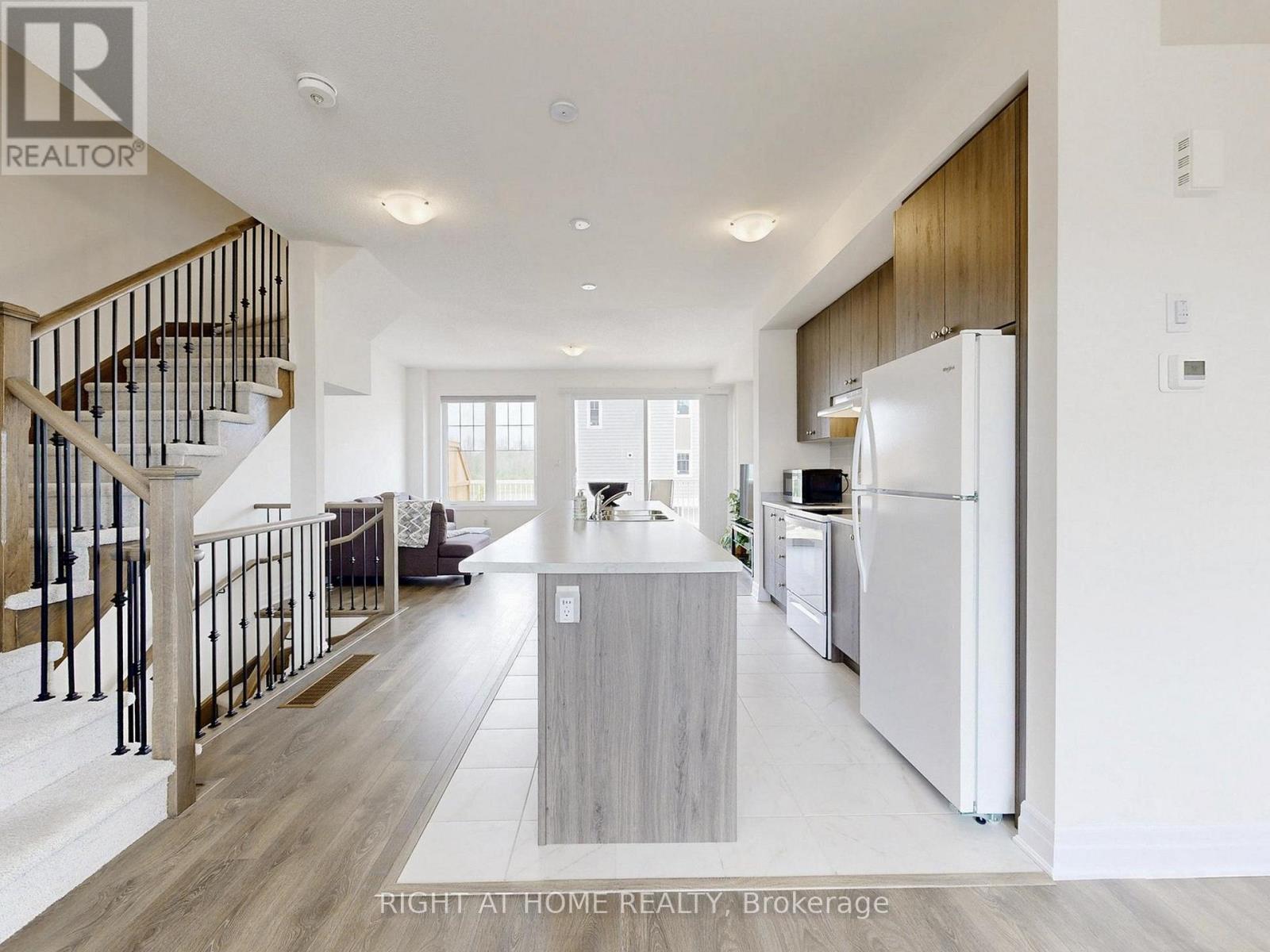 3 Sama Way, Wasaga Beach, Ontario  L9Z 0K3 - Photo 24 - S12212290