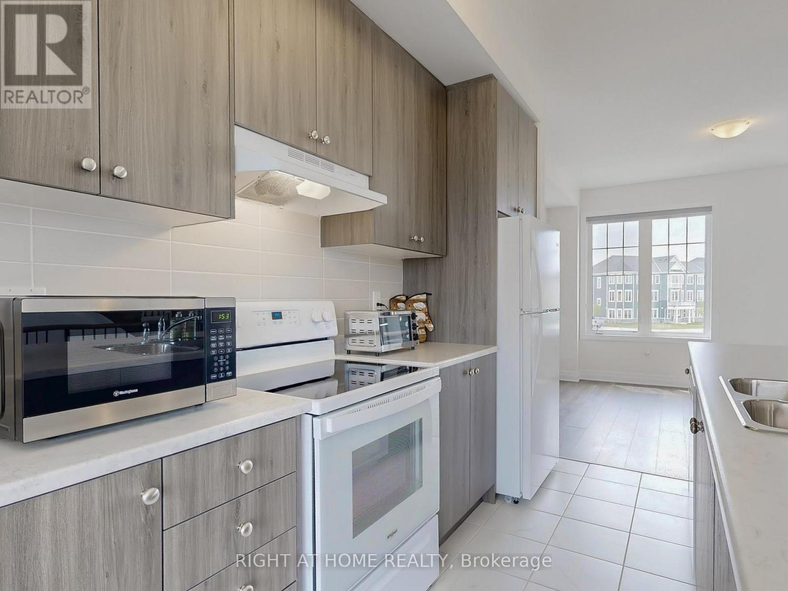 3 Sama Way, Wasaga Beach, Ontario  L9Z 0K3 - Photo 25 - S12212290