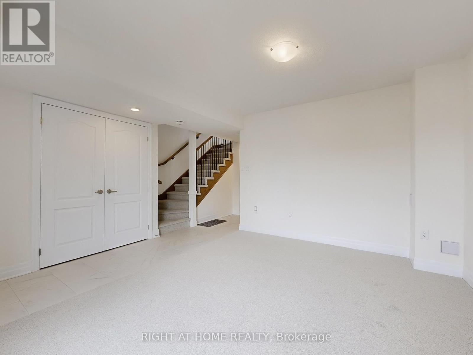 3 Sama Way, Wasaga Beach, Ontario  L9Z 0K3 - Photo 7 - S12212290