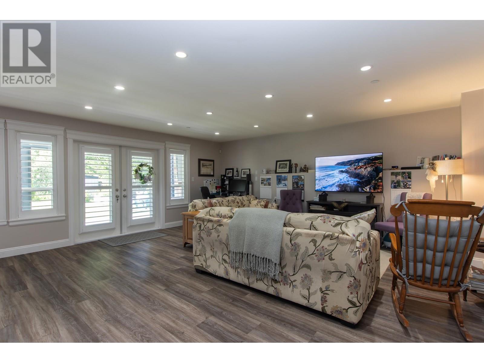 1020 Jay Crescent, Squamish, British Columbia  V8B 0P2 - Photo 29 - R3009930