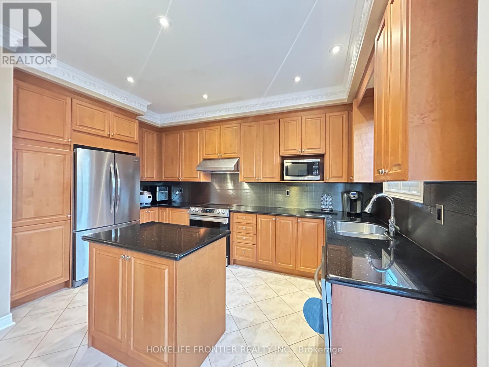 55 Forecastle Road, Vaughan, Ontario  L4K 5H9 - Photo 15 - N12208102