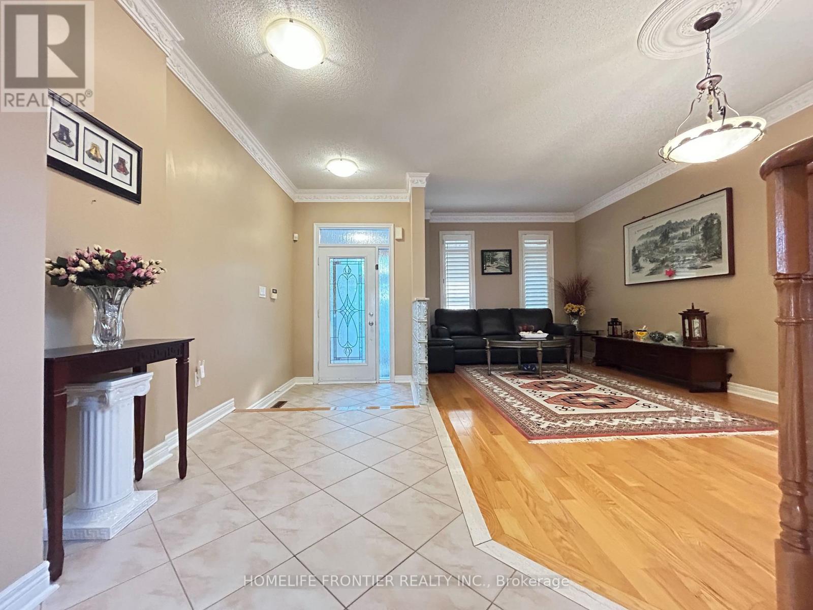 55 Forecastle Road, Vaughan, Ontario  L4K 5H9 - Photo 9 - N12208102