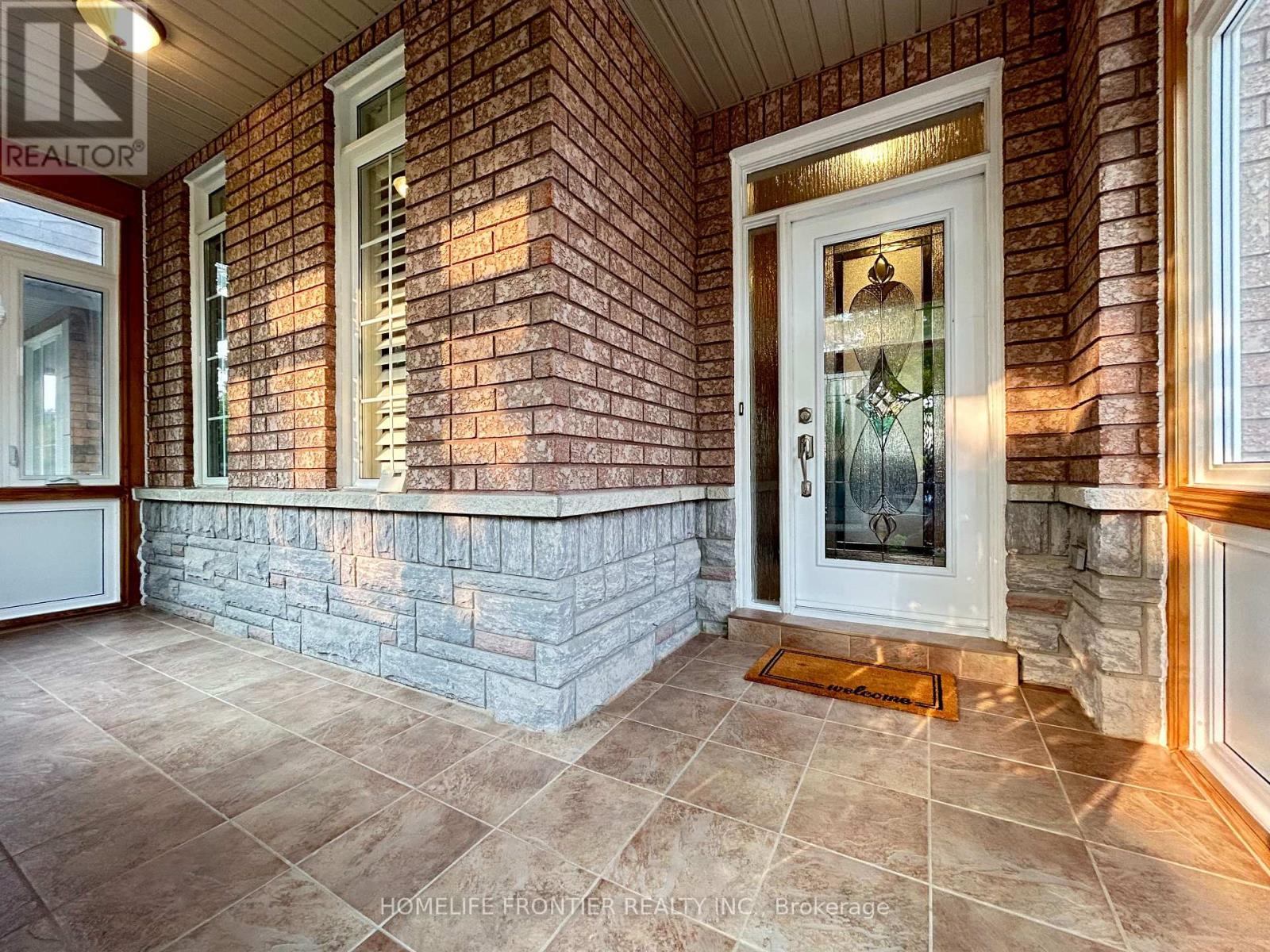 55 Forecastle Road, Vaughan, Ontario  L4K 5H9 - Photo 6 - N12208102
