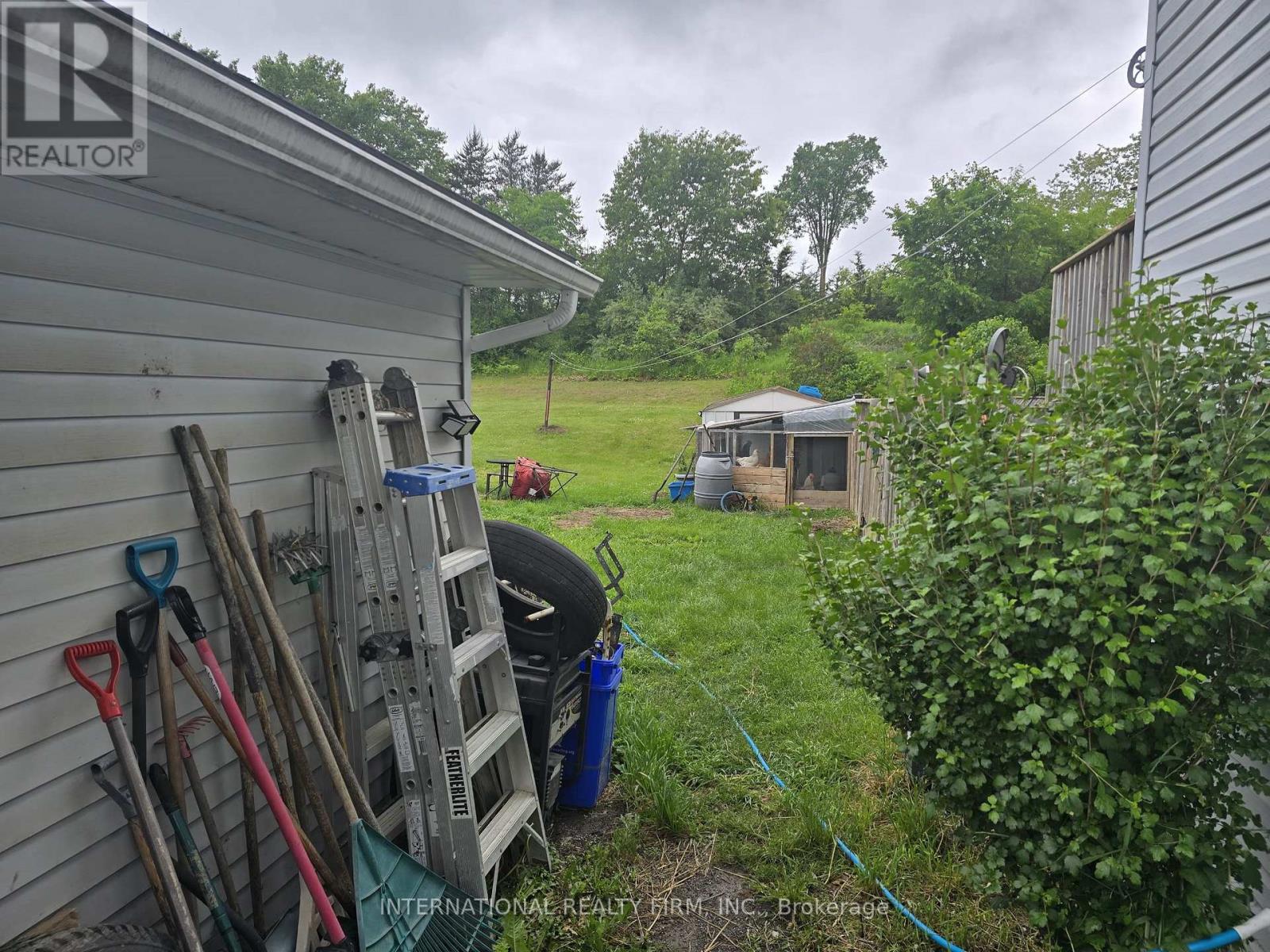 878 County Rd 5 Road S, Quinte West (Murray Ward), Ontario  K0K 3M0 - Photo 5 - X12210975