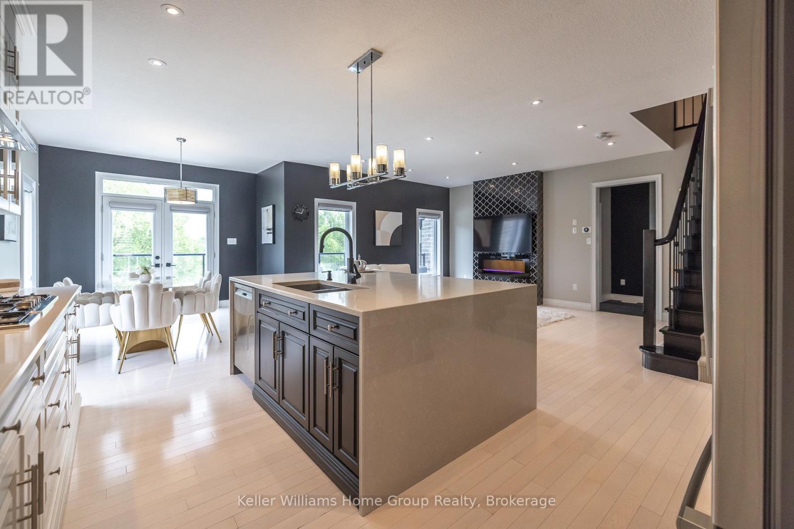 289 Macalister Boulevard, Guelph, Ontario  N1G 0E6 - Photo 13 - X12208357