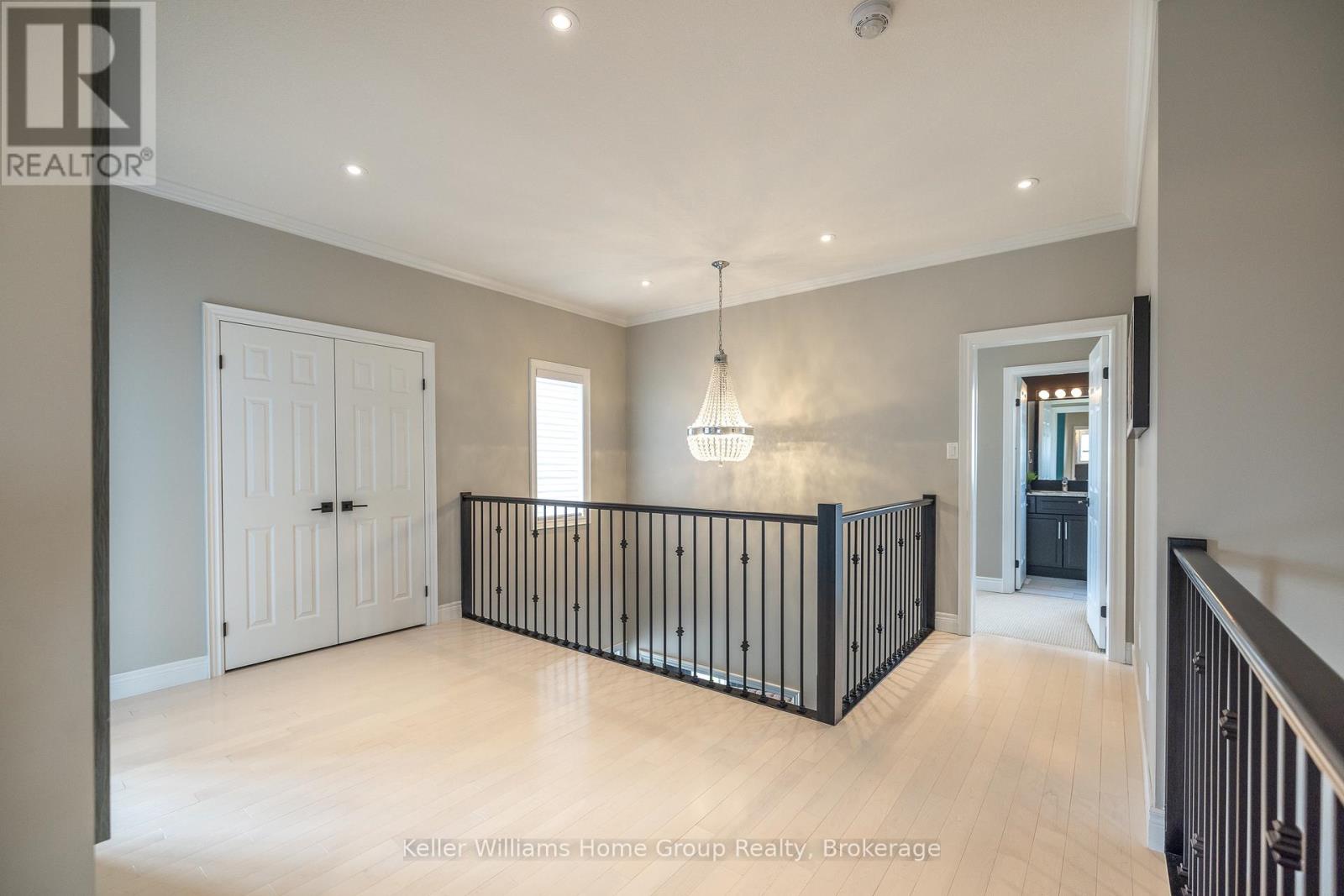 289 Macalister Boulevard, Guelph, Ontario  N1G 0E6 - Photo 36 - X12208357