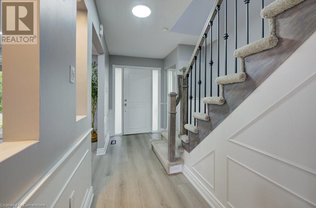 68 Parkview Crescent, Kitchener, Ontario  N2A 1L9 - Photo 4 - 40738512