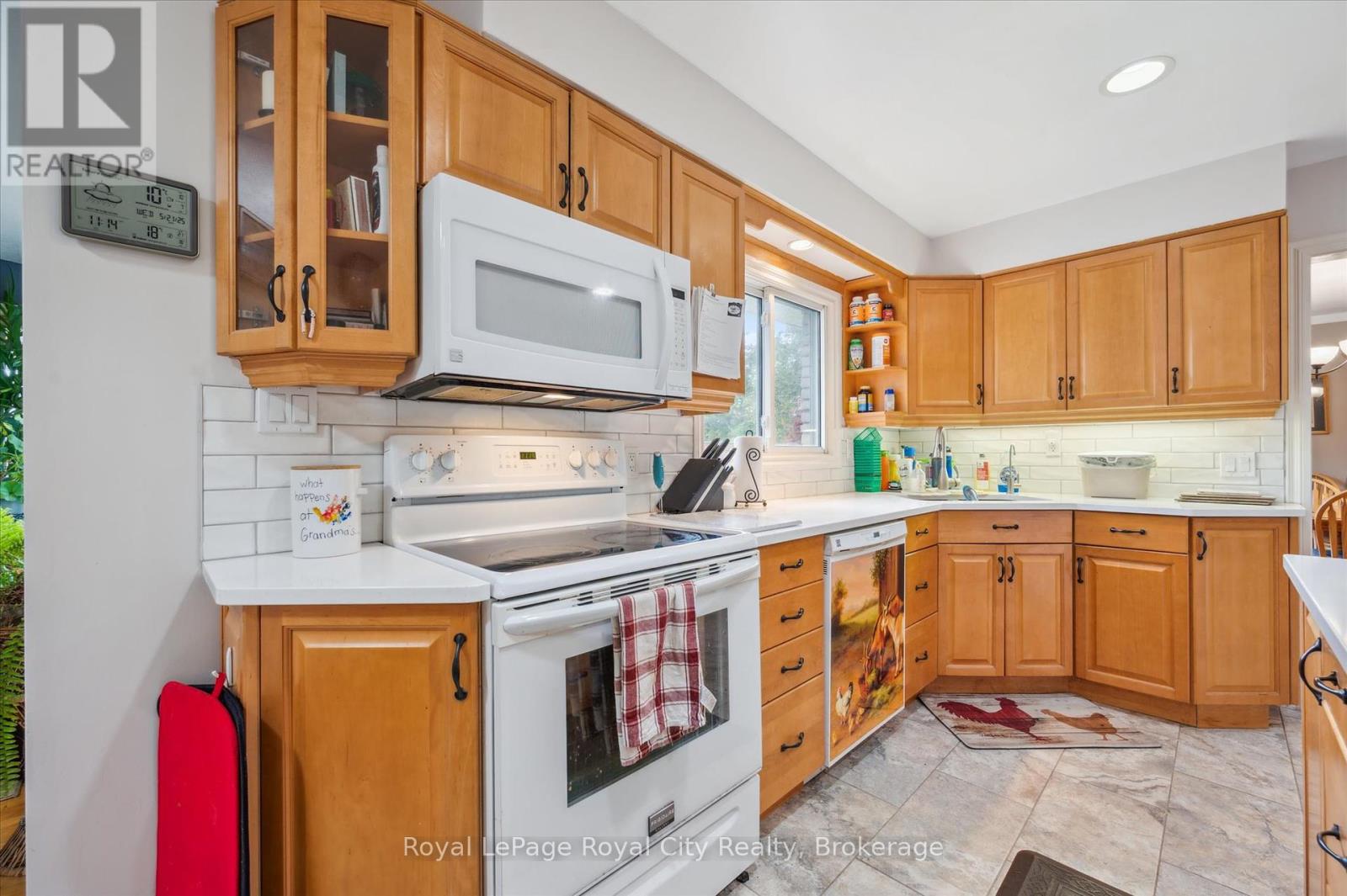 5814 Second Line E, Guelph/eramosa, Ontario  N0B 1B0 - Photo 12 - X12211124