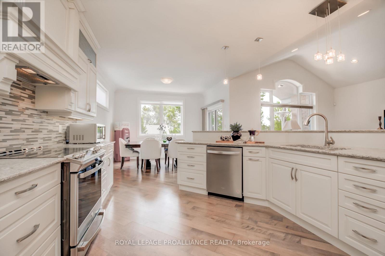 9 Castle Ridge, Brighton, Ontario  K0K 1H0 - Photo 14 - X12189336