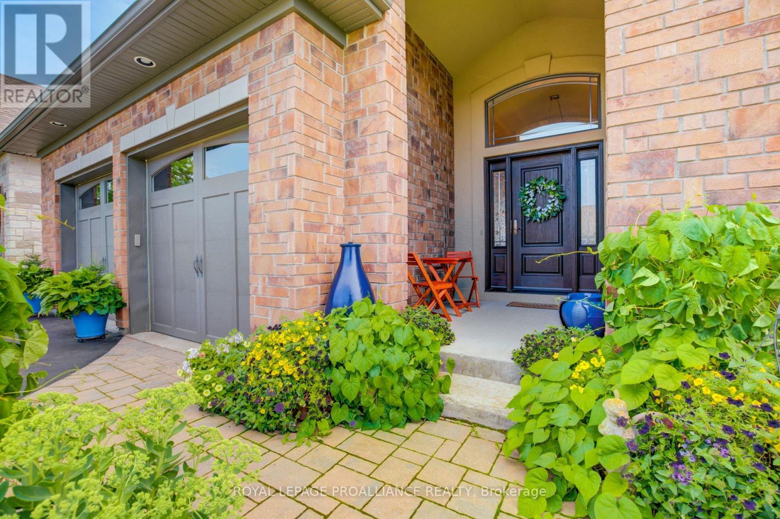 9 Castle Ridge, Brighton, Ontario  K0K 1H0 - Photo 3 - X12189336