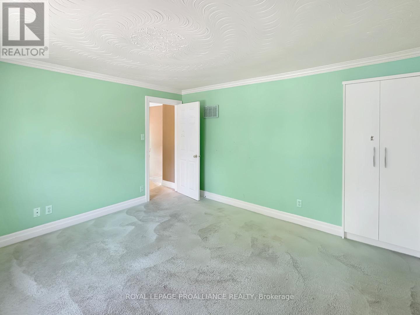 329 Bridge Street E, Belleville, Ontario  K8N 1P5 - Photo 20 - X12207790