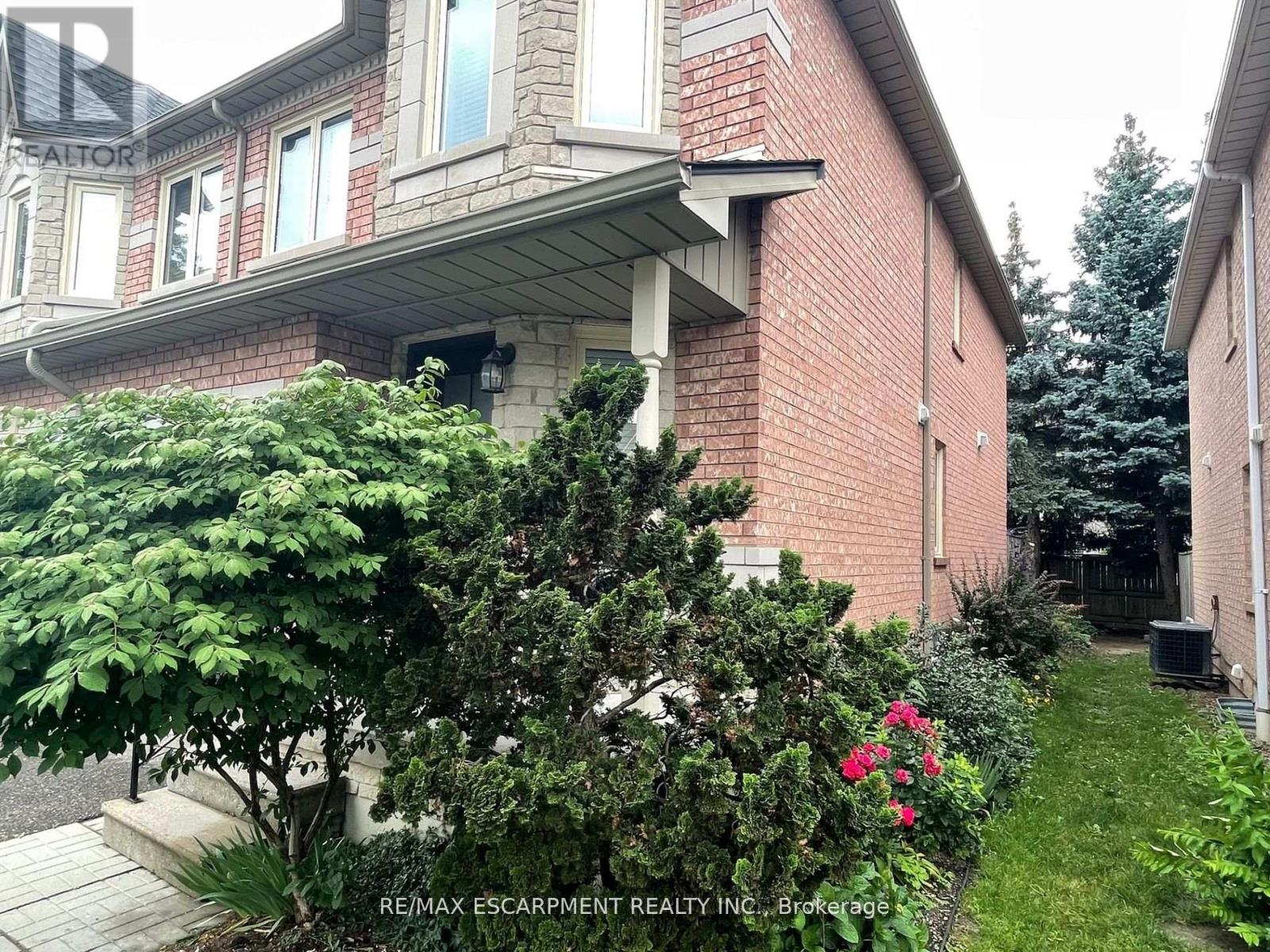 15 - 455 Apache Court, Mississauga, Ontario  L4Z 3W8 - Photo 4 - W12212214