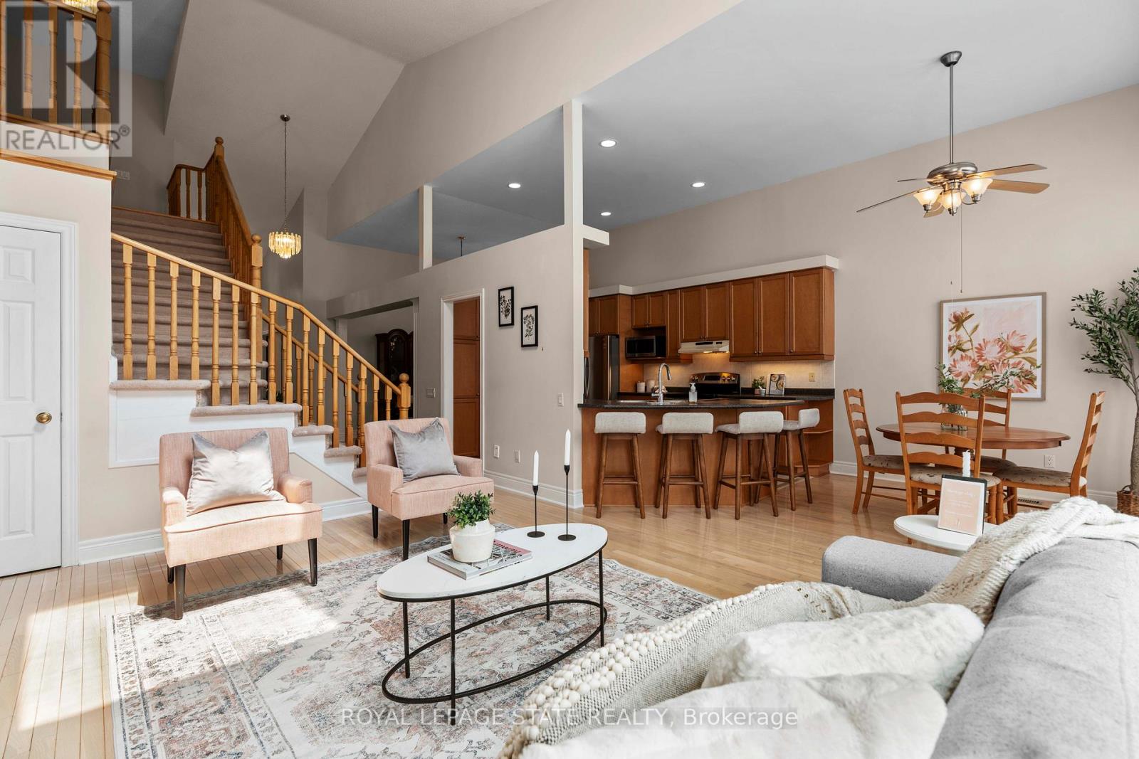 2210 Tiger Road, Burlington, Ontario  L7M 4W9 - Photo 19 - W12212240