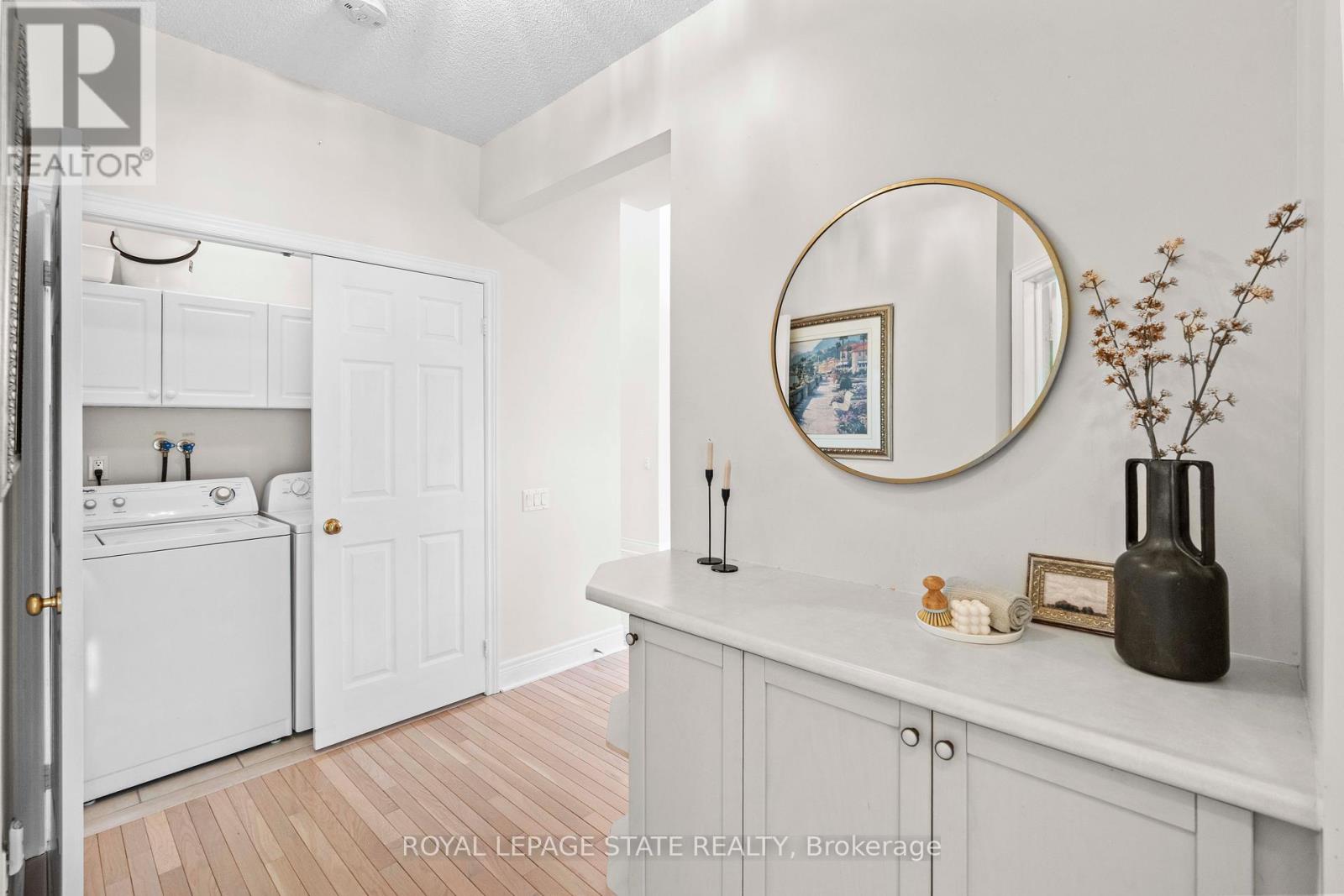 2210 Tiger Road, Burlington, Ontario  L7M 4W9 - Photo 21 - W12212240