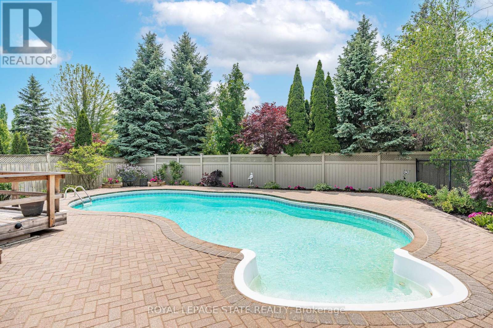 2210 Tiger Road, Burlington, Ontario  L7M 4W9 - Photo 38 - W12212240