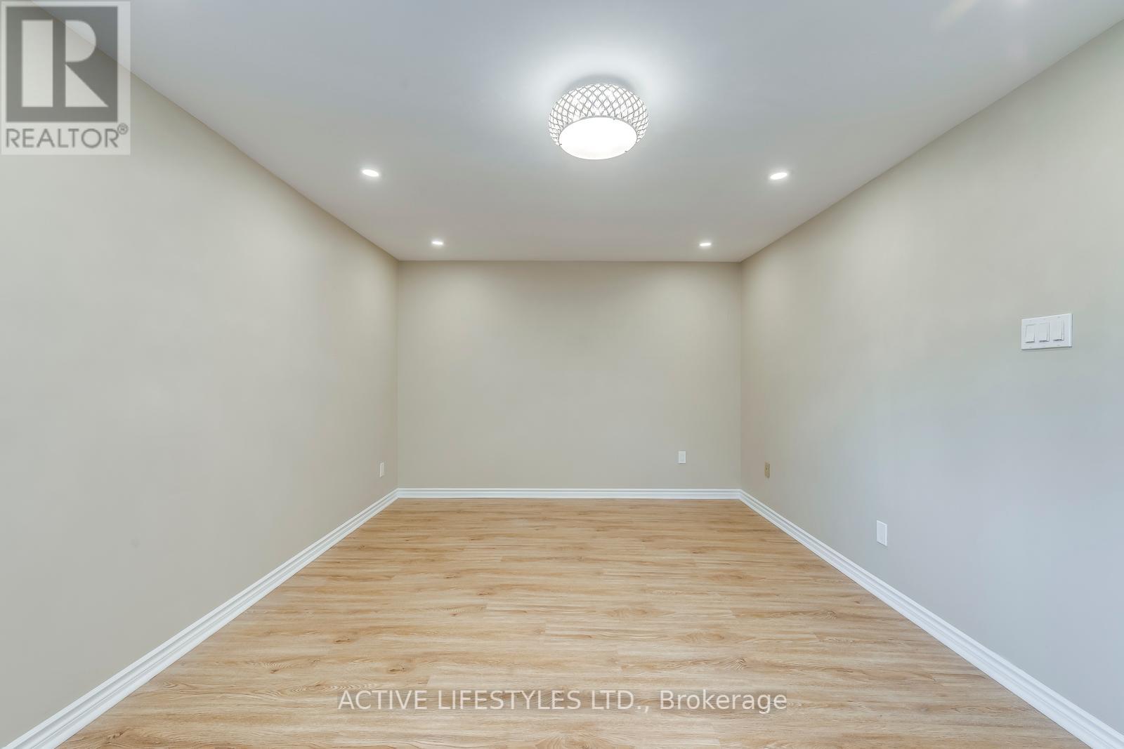 29 - 2301 Derry Road W, Mississauga, Ontario  L5N 2R4 - Photo 18 - W12212262