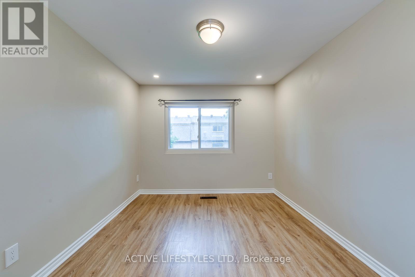 29 - 2301 Derry Road W, Mississauga, Ontario  L5N 2R4 - Photo 22 - W12212262