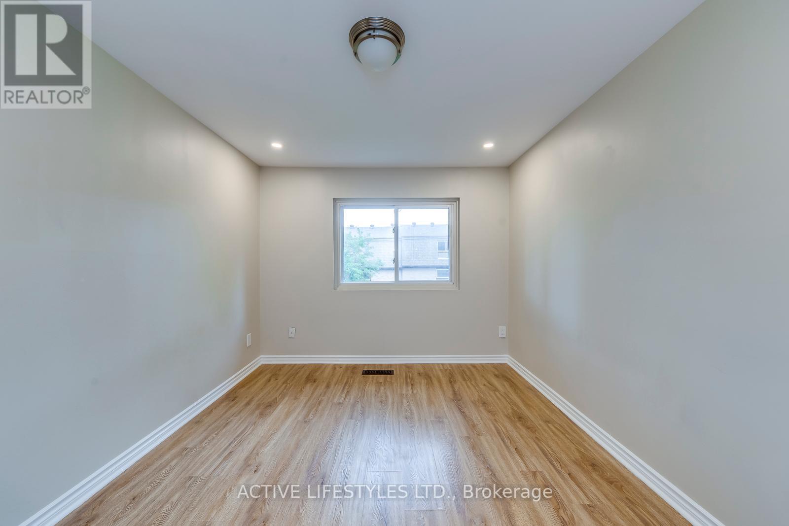 29 - 2301 Derry Road W, Mississauga, Ontario  L5N 2R4 - Photo 25 - W12212262