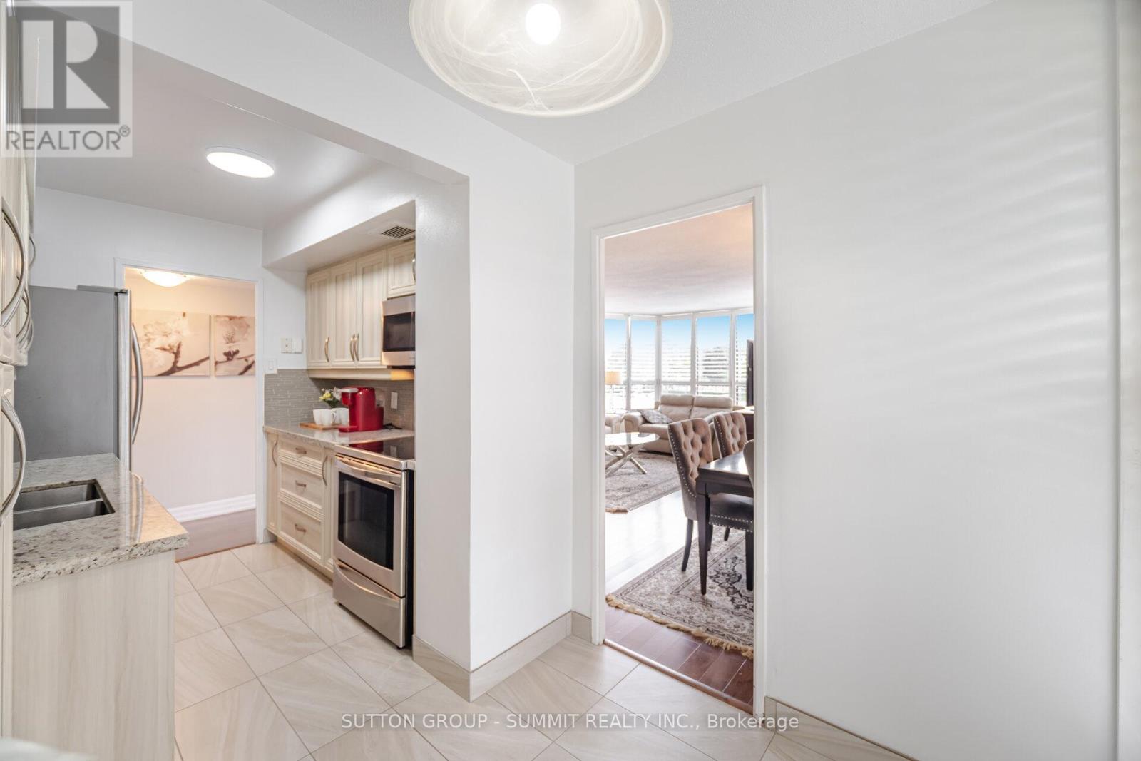 316 - 1333 Bloor Street, Mississauga, Ontario  L4Y 3T6 - Photo 12 - W12212263