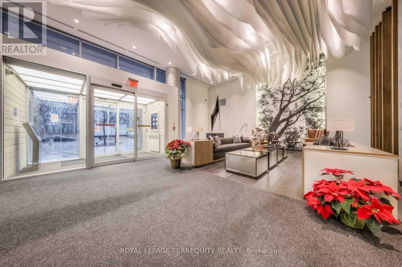 508 - 1830 Bloor Street W, Toronto, Ontario  M6P 0A2 - Photo 4 - W12212280