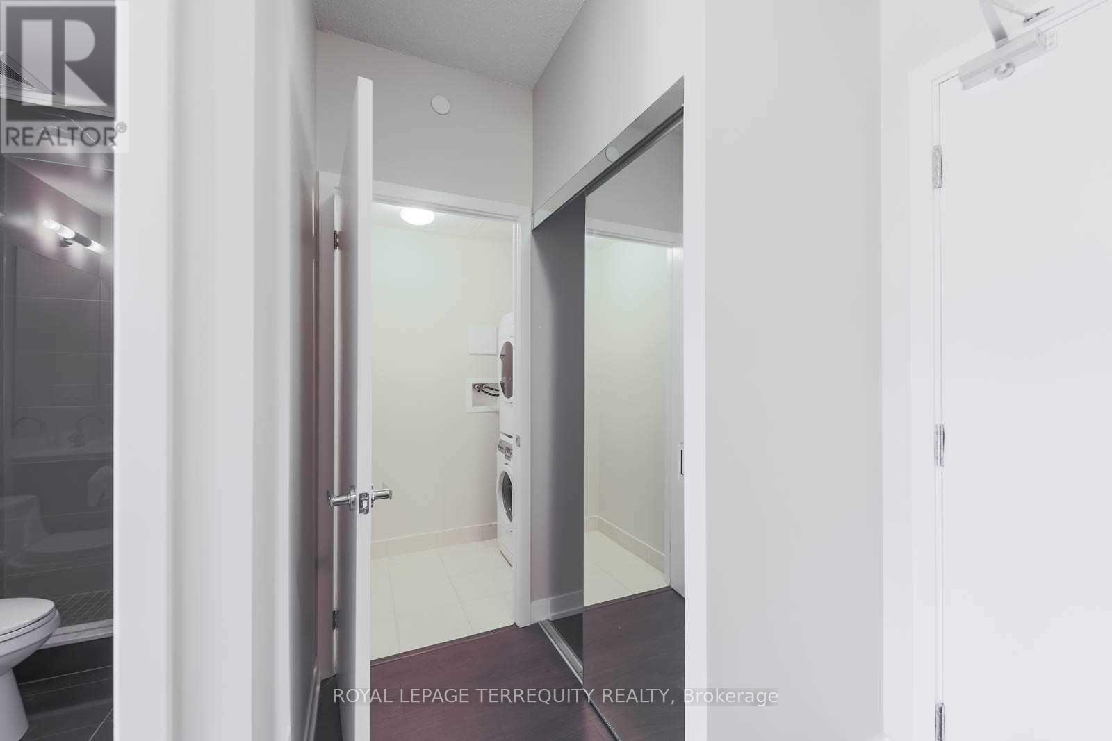 508 - 1830 Bloor Street W, Toronto, Ontario  M6P 0A2 - Photo 8 - W12212280