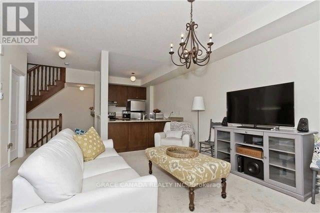 9 - 2435 Greenwich Drive, Oakville, Ontario  L6M 0S4 - Photo 3 - W12212312