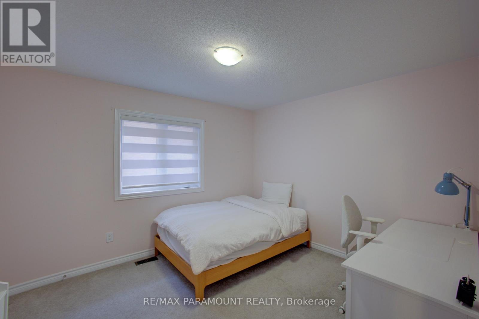 69 Fawnridge Road, Caledon, Ontario  L7C 3V3 - Photo 27 - W12212318