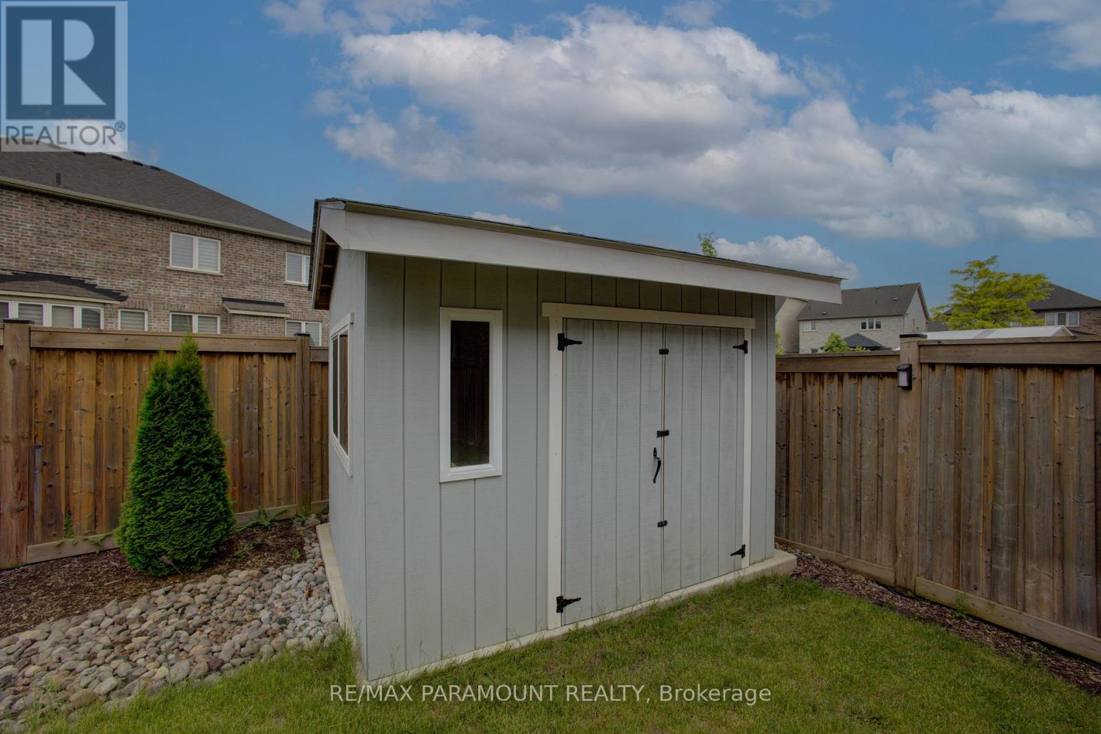 69 Fawnridge Road, Caledon, Ontario  L7C 3V3 - Photo 40 - W12212318