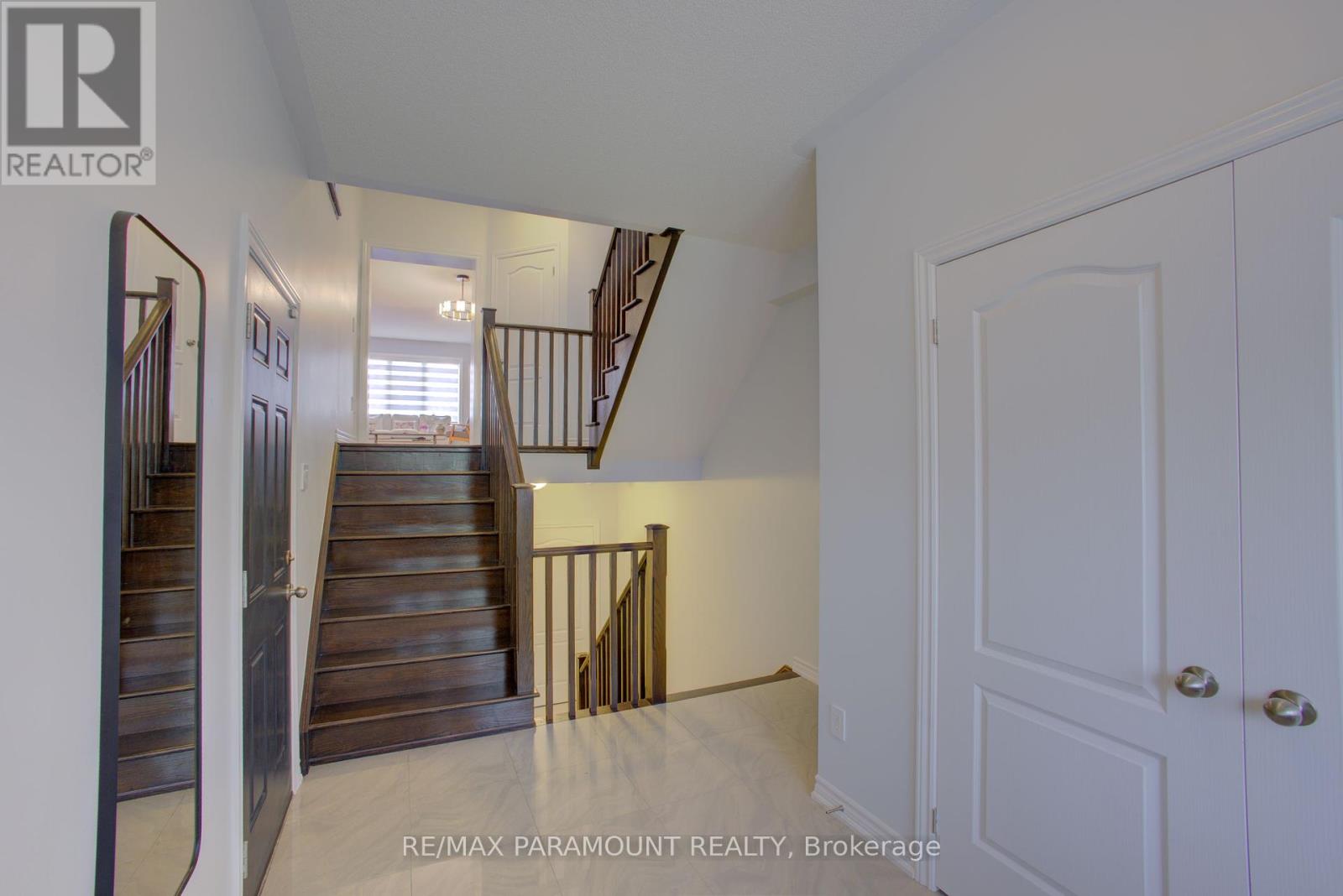 69 Fawnridge Road, Caledon, Ontario  L7C 3V3 - Photo 5 - W12212318