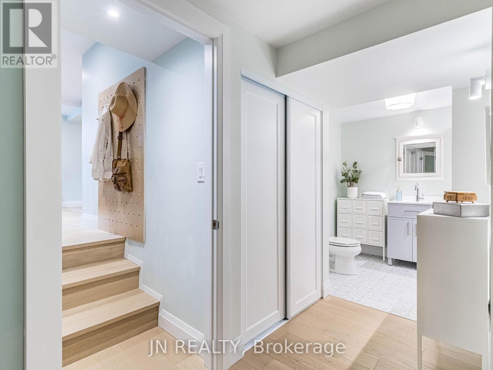 27 Finchley Crescent, Brampton (Southgate), Ontario  L6T 3P5 - Photo 28 - W12212325