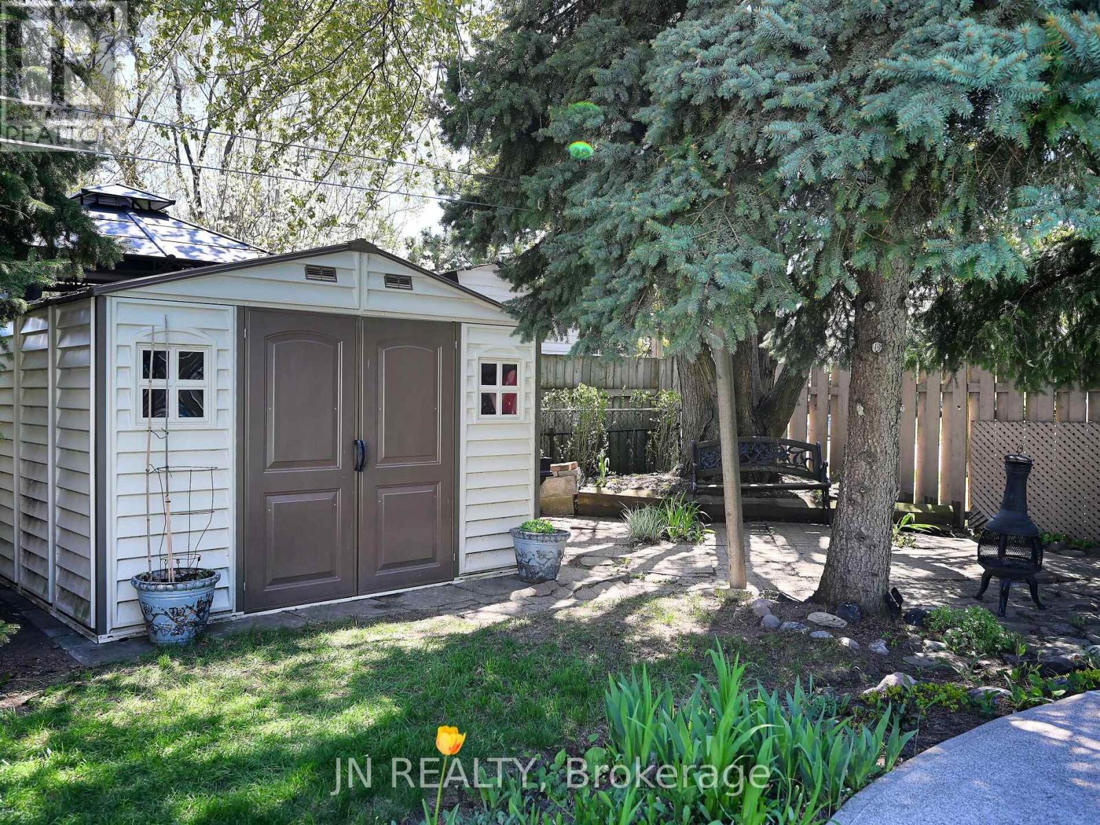 27 Finchley Crescent, Brampton (Southgate), Ontario  L6T 3P5 - Photo 40 - W12212325