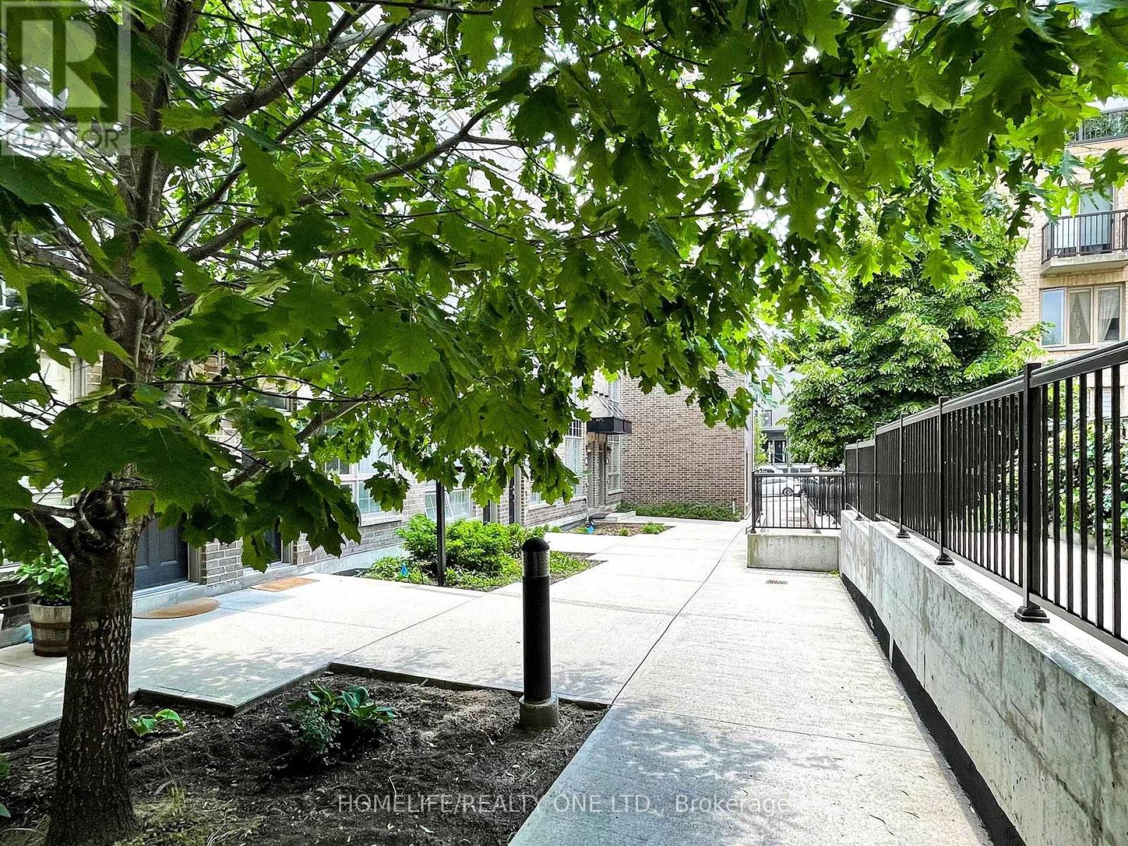 Th 52 - 220 Brandon Avenue, Toronto (Dovercourt-Wallace Emerson-Junction), Ontario  M6H 0C5 - Photo 42 - W12212326