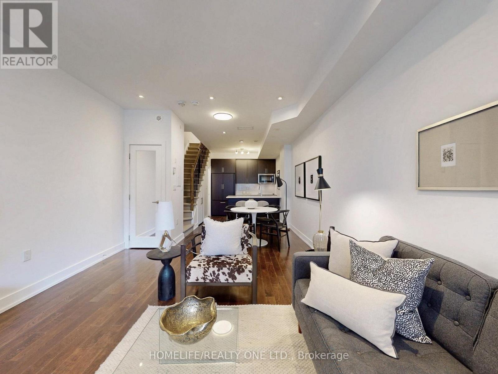 Th 52 - 220 Brandon Avenue, Toronto (Dovercourt-Wallace Emerson-Junction), Ontario  M6H 0C5 - Photo 7 - W12212326