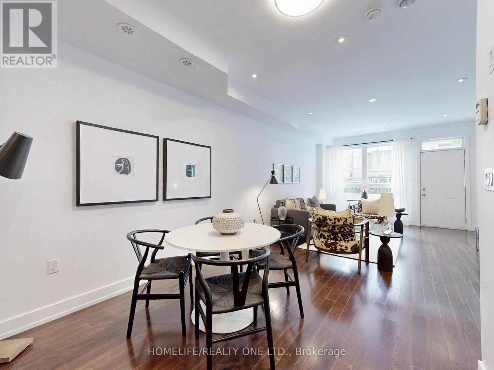 Th 52 - 220 Brandon Avenue, Toronto (Dovercourt-Wallace Emerson-Junction), Ontario  M6H 0C5 - Photo 8 - W12212326