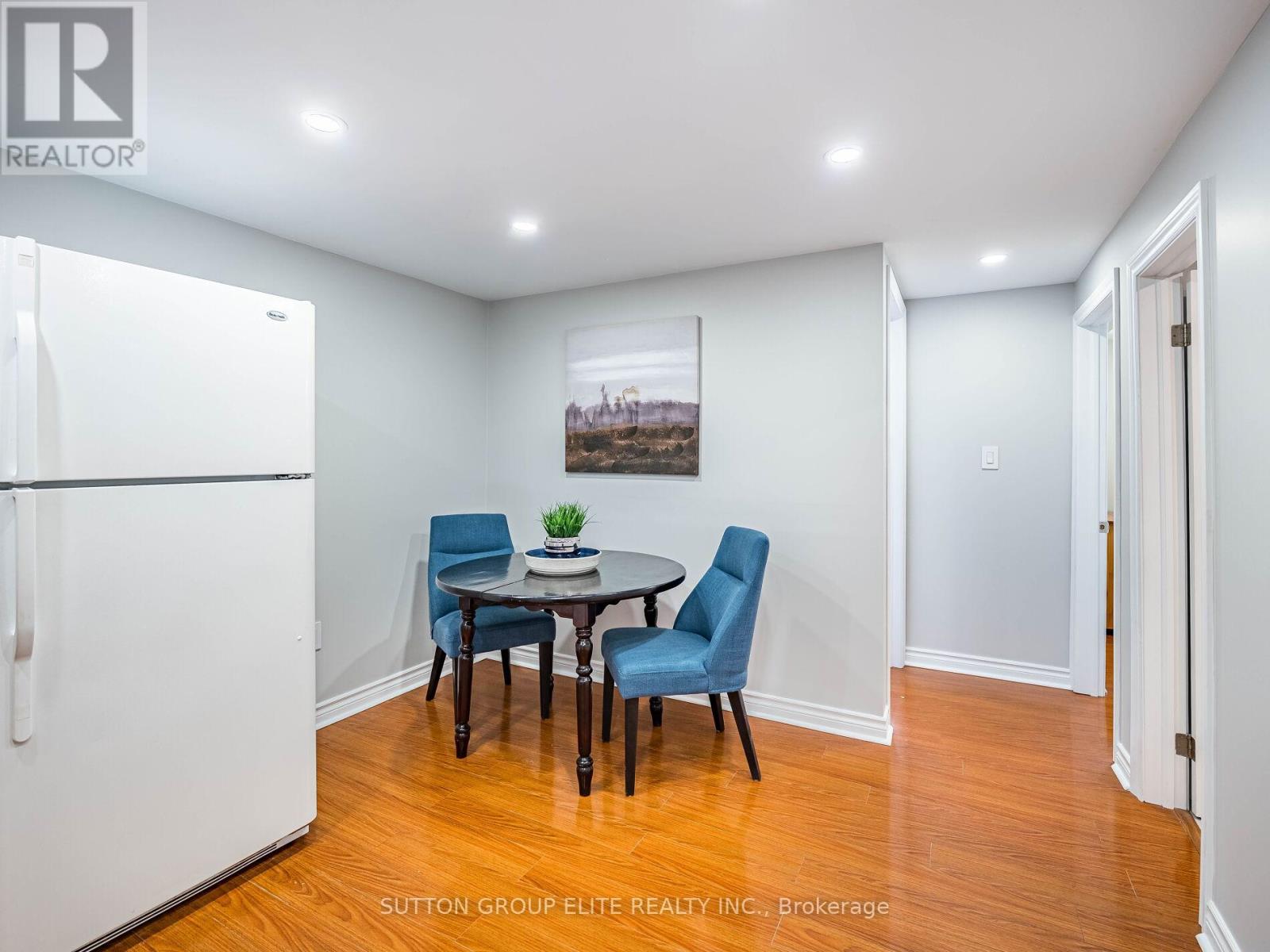 852 Consort Crescent, Mississauga, Ontario  L5C 1J9 - Photo 26 - W12212339