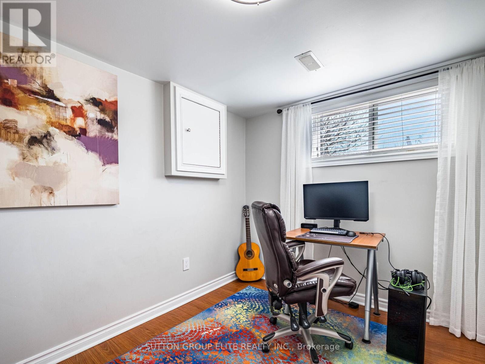 852 Consort Crescent, Mississauga, Ontario  L5C 1J9 - Photo 32 - W12212339